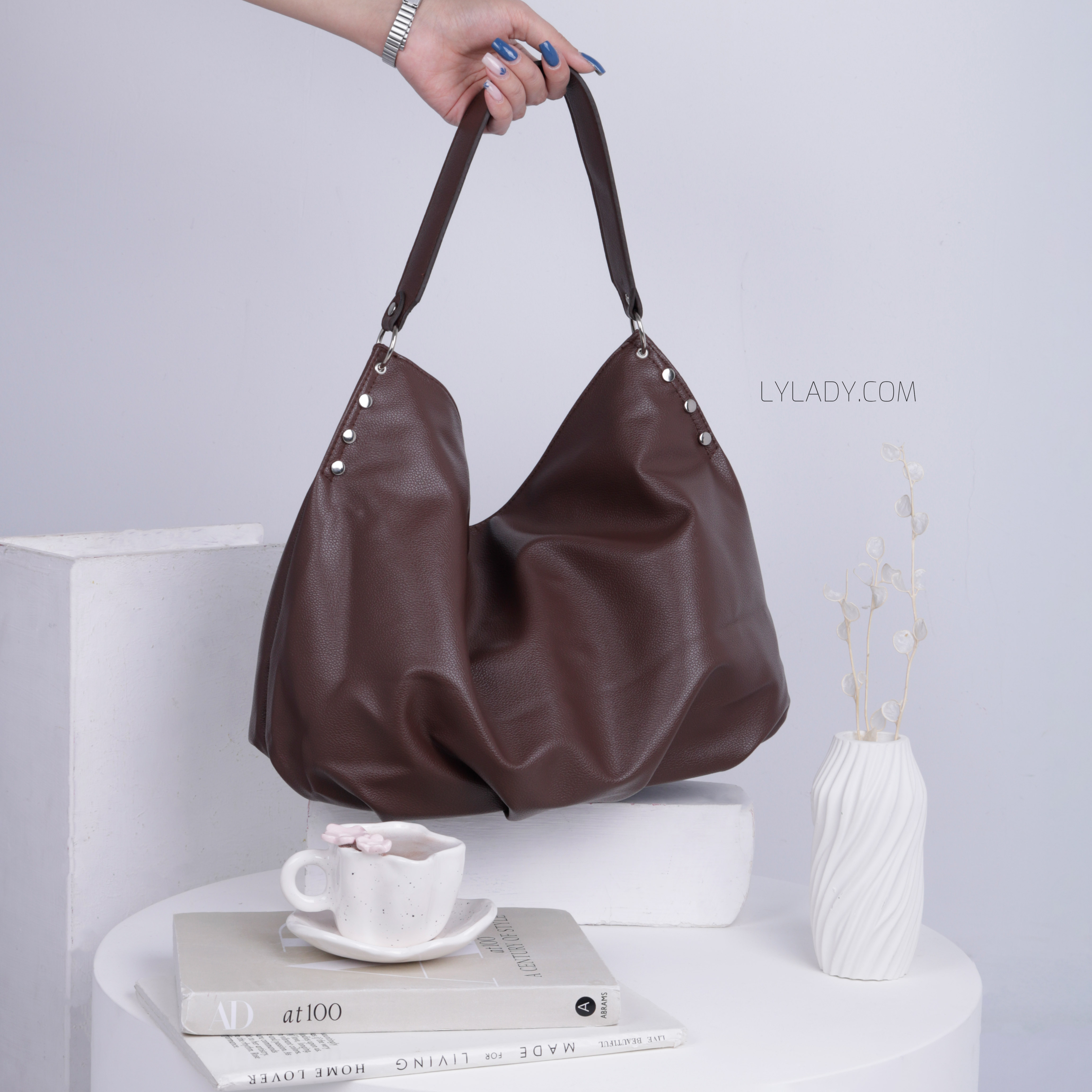 قهوه ای