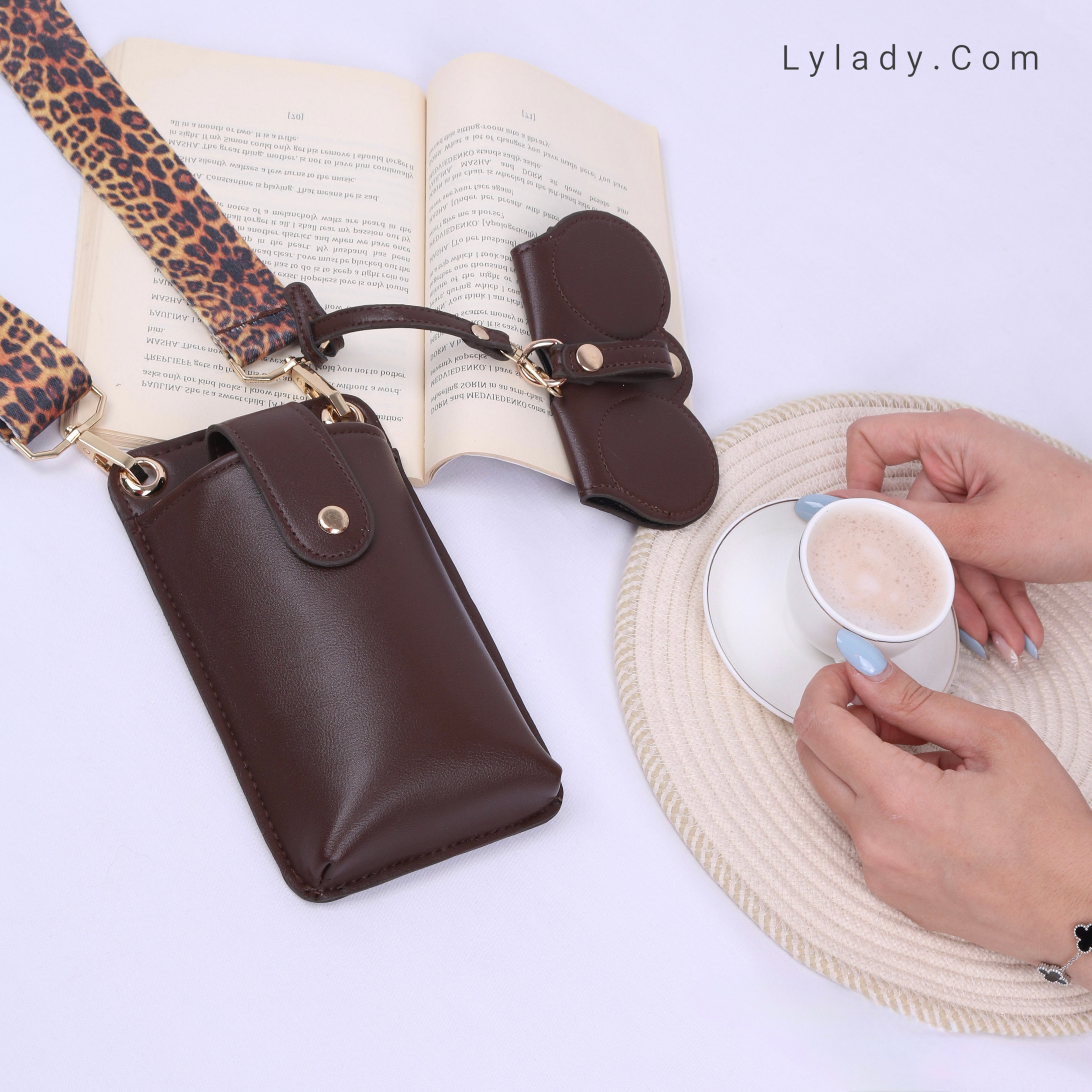 قهوه ای