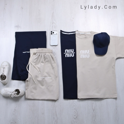 مینو کرم وسرمه ای