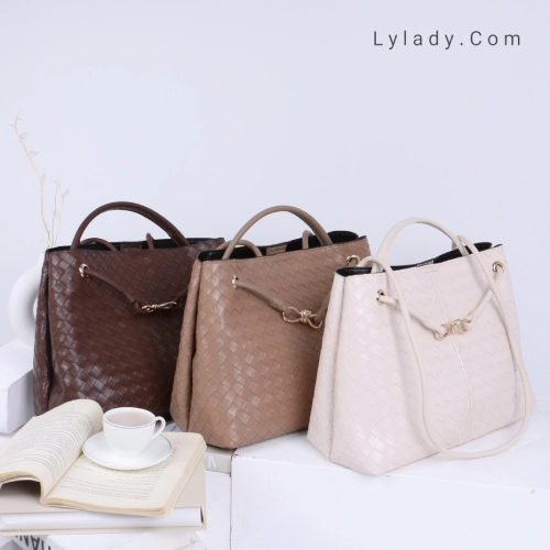 آویسا کرم ونسکافه